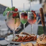 Premium By The Danube With Ac *